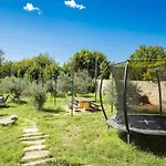 Hébergement de vacances Pina Pula