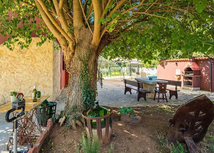 Pina Hébergement de vacances